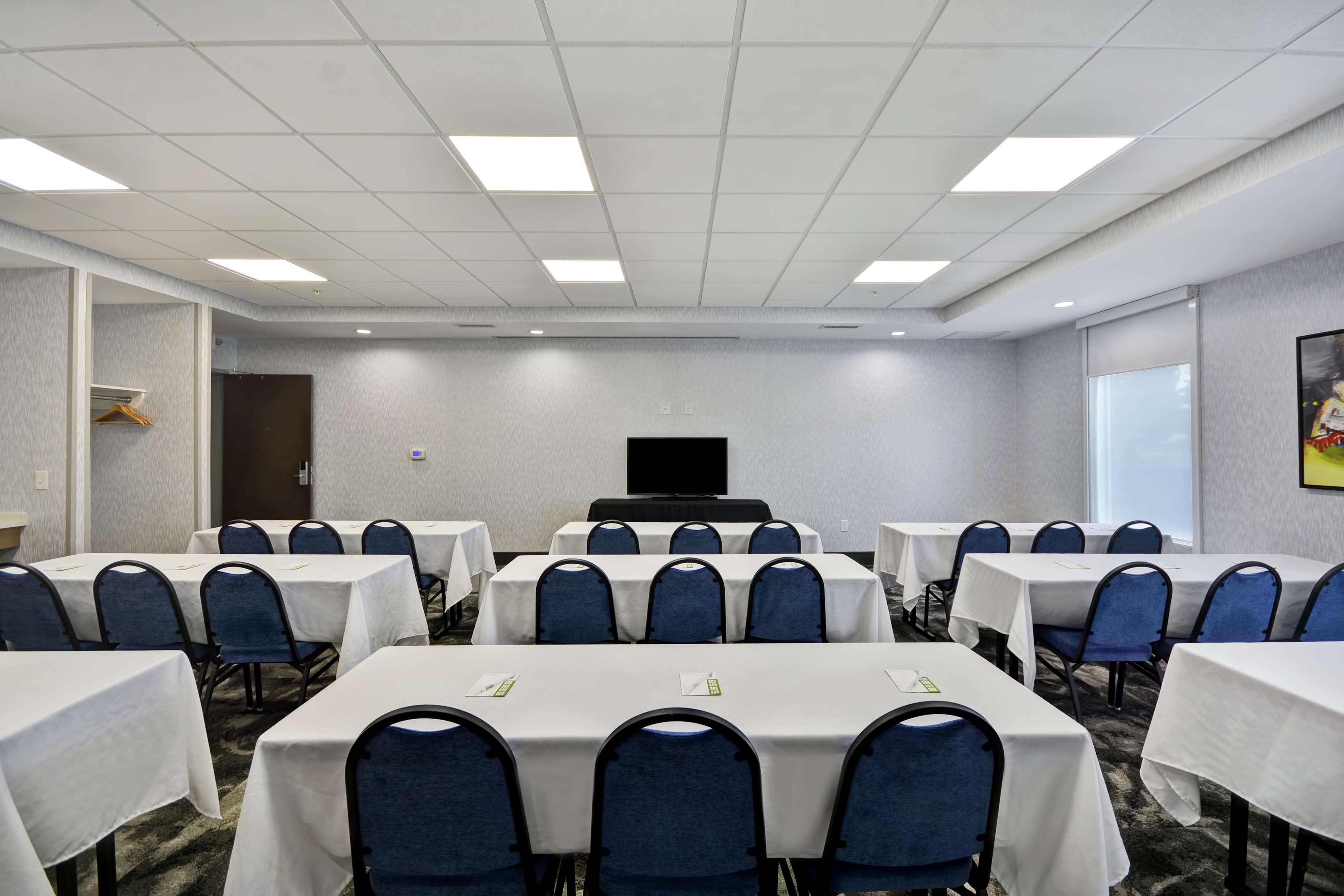 Home2 Suites By Hilton Grand Rapids North Walker Ngoại thất bức ảnh