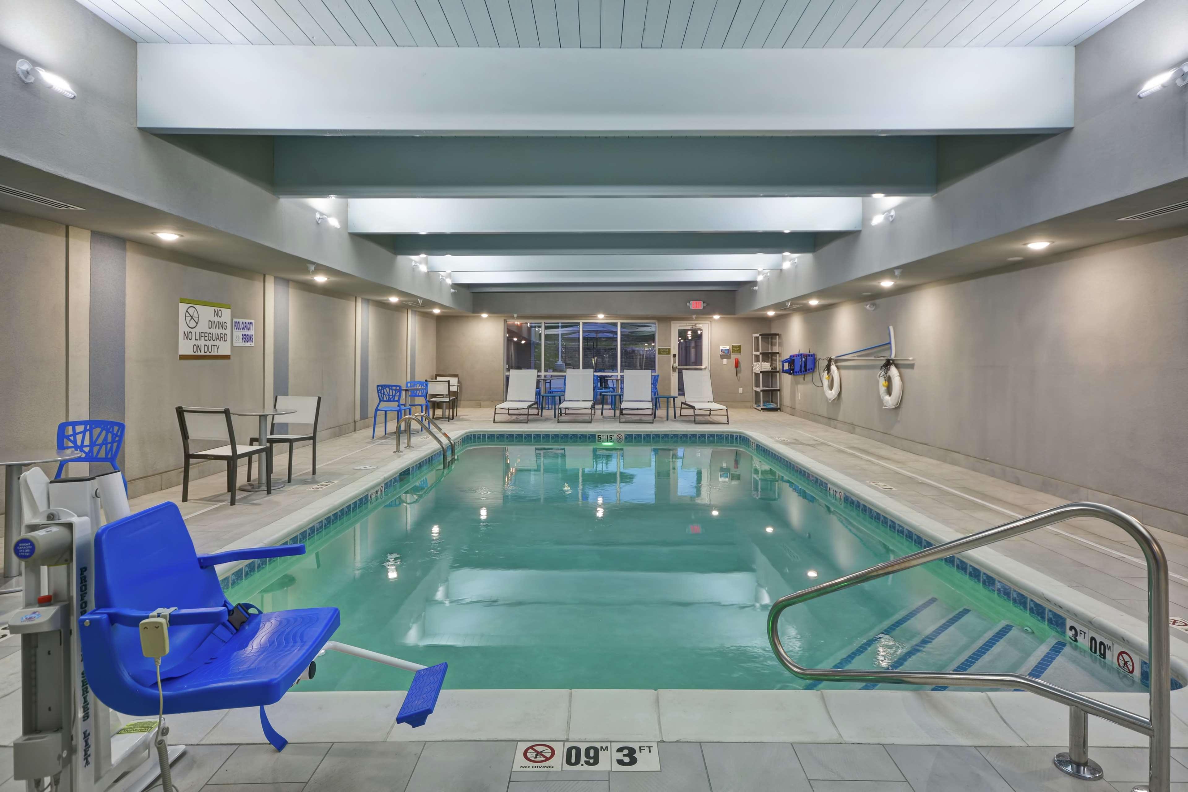 Home2 Suites By Hilton Grand Rapids North Walker Ngoại thất bức ảnh