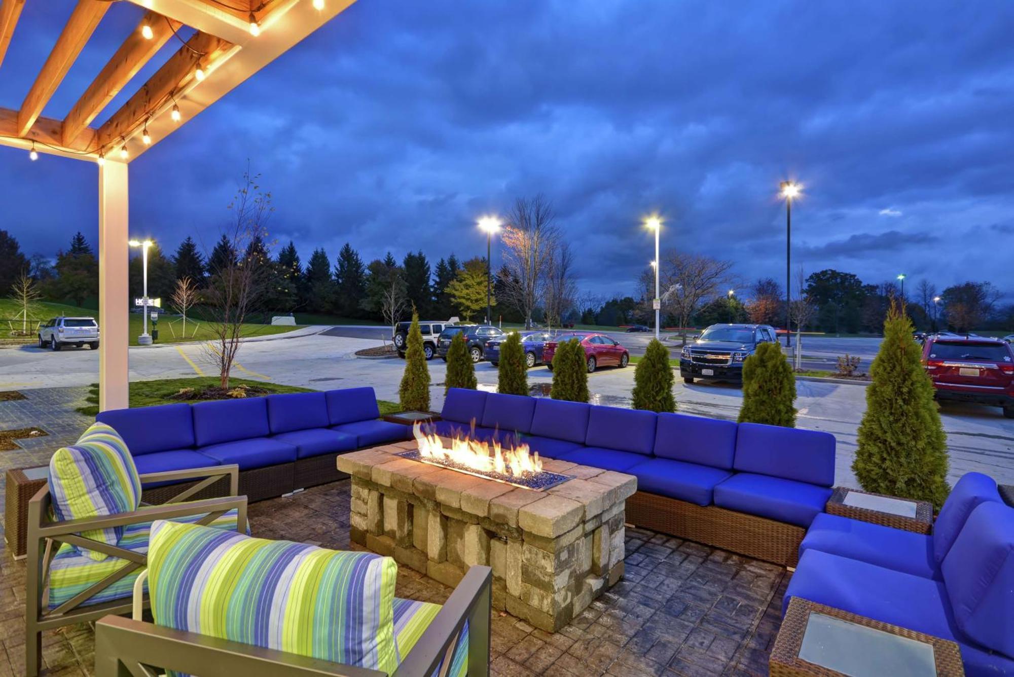 Home2 Suites By Hilton Grand Rapids North Walker Ngoại thất bức ảnh