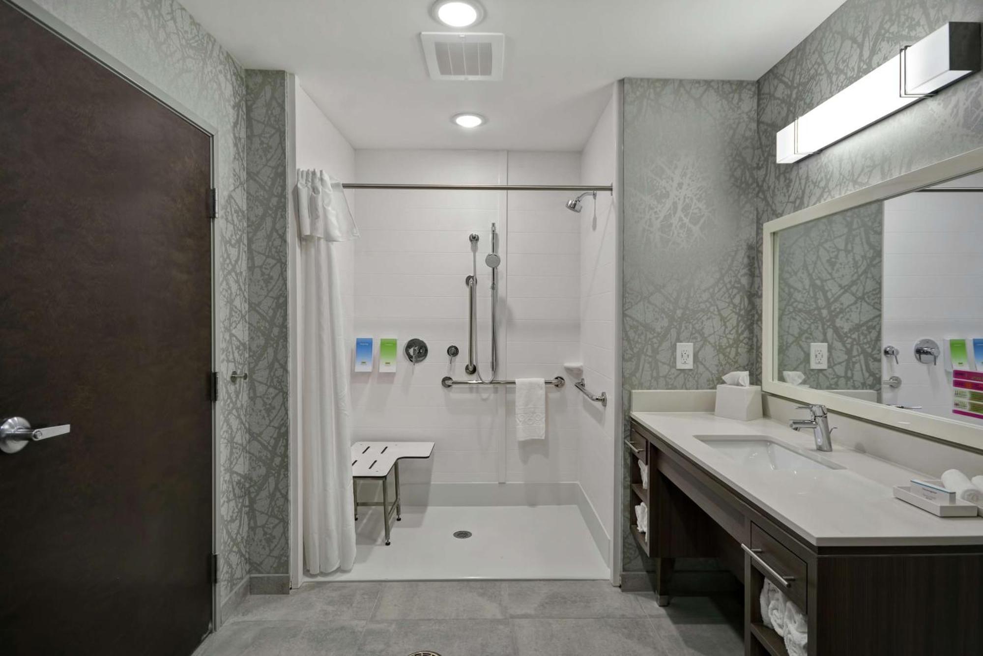 Home2 Suites By Hilton Grand Rapids North Walker Ngoại thất bức ảnh